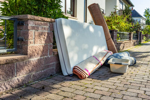 Best Trash Removal Near Me  in La Riviera, CA